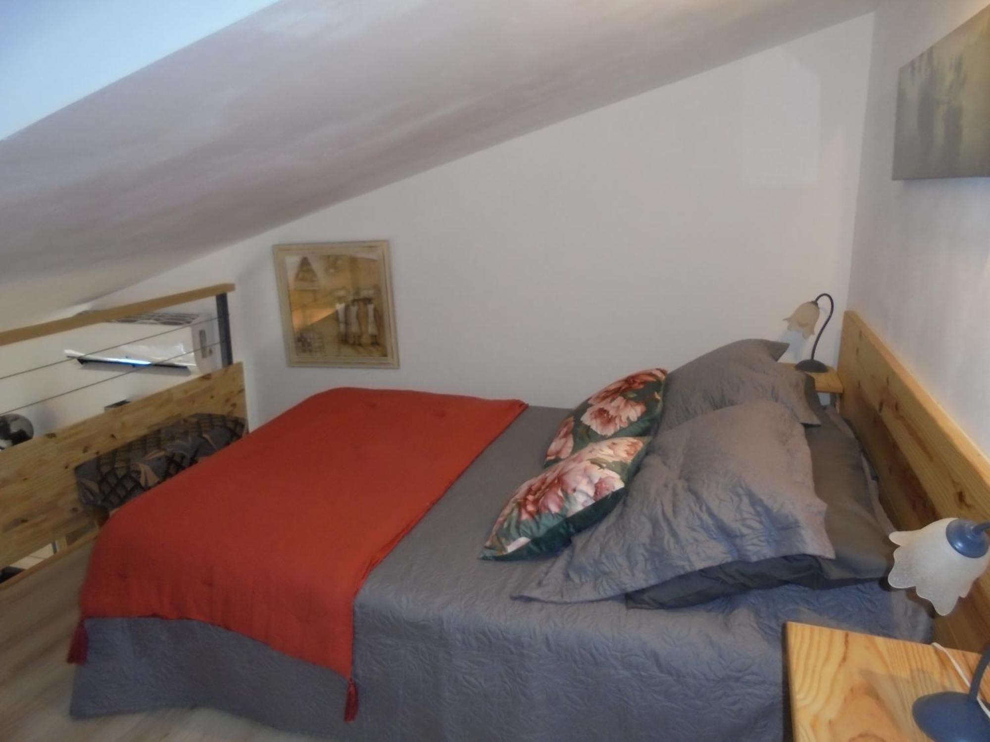 Studio Gabriel Avec Mezzanine Bedarieux Luaran gambar
