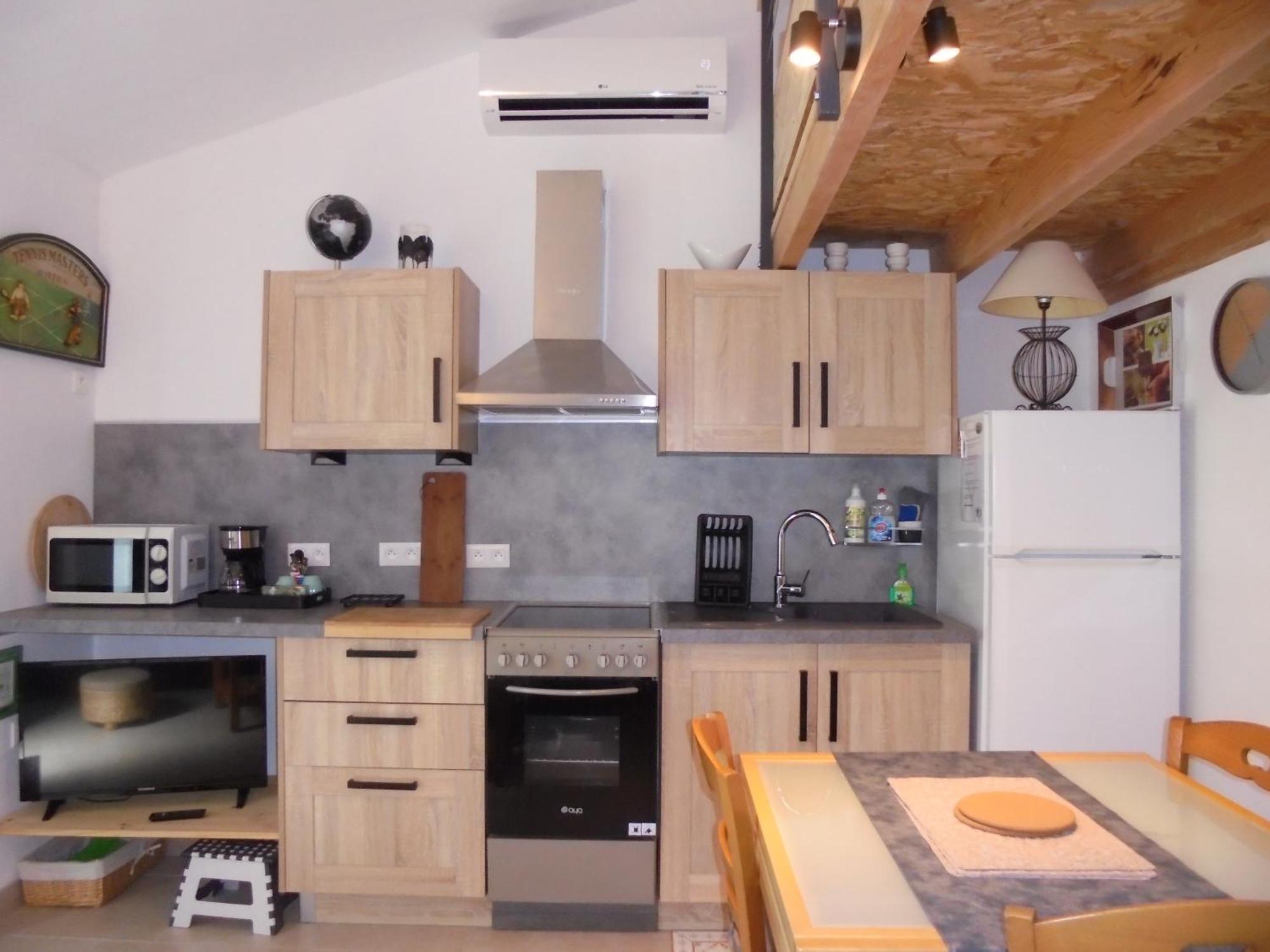Studio Gabriel Avec Mezzanine Bedarieux Luaran gambar
